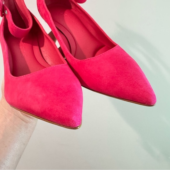 NWOT Gianni Bini Steffi Hot Pink Suede Ankle Buckle Pumps Size 7M - Picture 4 of 7